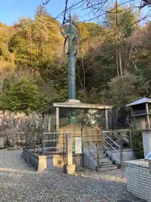 大窪寺の{uncategorized: "未分類", other: "その他", undefined: "問題あり", building: "その他建物", grave: "お墓", sacred_gate: "鳥居", guardian: "狛犬", statue: "像", buddha: "仏像", history: "歴史", nature: "自然", garden: "庭園", animal: "動物", pagoda: "塔", temizu: "手水舎", mountain_gate: "山門・神門", sanctuary: "本殿・本堂", subordinate: "末社・摂社", art: "芸術", scenery: "景色", jizo: "地蔵", ema: "絵馬", goshuin: "御朱印", omikuji: "おみくじ", items: "授与品その他", amulet: "お守り", goshuincho: "御朱印帳", eats: "食事", festival: "お祭り", votive_dance: "神楽", shichigosan: "七五三参", wedding: "結婚式", experience: "体験その他", initially: "初詣", around: "周辺", anti_infection: "感染症対策"}