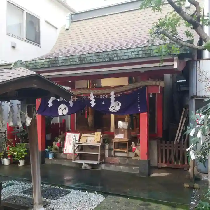 讃岐小白稲荷神社の本殿・本堂