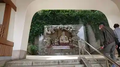 江島神社の山門・神門