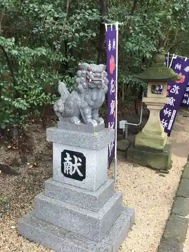 花窟神社の狛犬