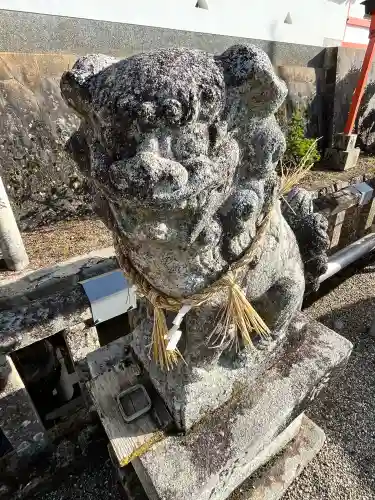 墨坂神社の{uncategorized: "未分類", other: "その他", undefined: "問題あり", building: "その他建物", grave: "お墓", sacred_gate: "鳥居", guardian: "狛犬", statue: "像", buddha: "仏像", history: "歴史", nature: "自然", garden: "庭園", animal: "動物", pagoda: "塔", temizu: "手水舎", mountain_gate: "山門・神門", sanctuary: "本殿・本堂", subordinate: "末社・摂社", art: "芸術", scenery: "景色", jizo: "地蔵", ema: "絵馬", goshuin: "御朱印", omikuji: "おみくじ", items: "授与品その他", amulet: "お守り", goshuincho: "御朱印帳", eats: "食事", festival: "お祭り", votive_dance: "神楽", shichigosan: "七五三参", wedding: "結婚式", experience: "体験その他", initially: "初詣", around: "周辺", anti_infection: "感染症対策"}