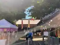 蛇窪神社の{uncategorized: "未分類", other: "その他", undefined: "問題あり", building: "その他建物", grave: "お墓", sacred_gate: "鳥居", guardian: "狛犬", statue: "像", buddha: "仏像", history: "歴史", nature: "自然", garden: "庭園", animal: "動物", pagoda: "塔", temizu: "手水舎", mountain_gate: "山門・神門", sanctuary: "本殿・本堂", subordinate: "末社・摂社", art: "芸術", scenery: "景色", jizo: "地蔵", ema: "絵馬", goshuin: "御朱印", omikuji: "おみくじ", items: "授与品その他", amulet: "お守り", goshuincho: "御朱印帳", eats: "食事", festival: "お祭り", votive_dance: "神楽", shichigosan: "七五三参", wedding: "結婚式", experience: "体験その他", initially: "初詣", around: "周辺", anti_infection: "感染症対策"}