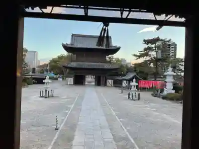 建中寺の山門・神門