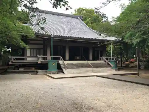 光長寺の本殿・本堂