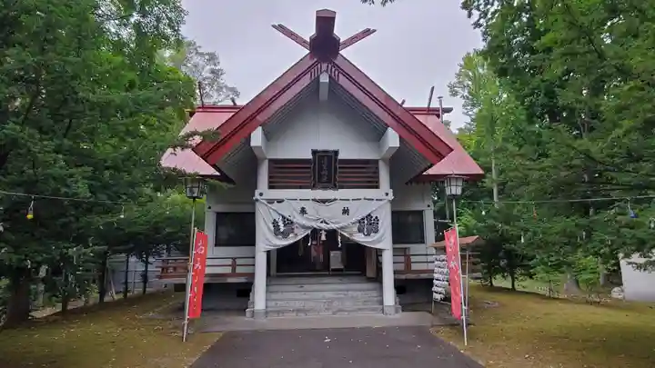 清里神社の本殿・本堂