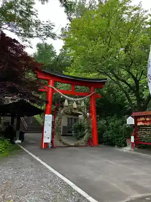 虻田神社の鳥居