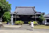 観音寺(東郷町)の本殿・本堂