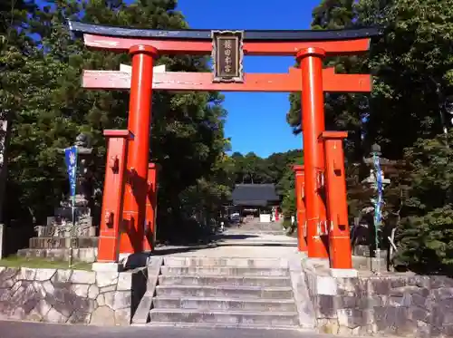 龍田大社の鳥居