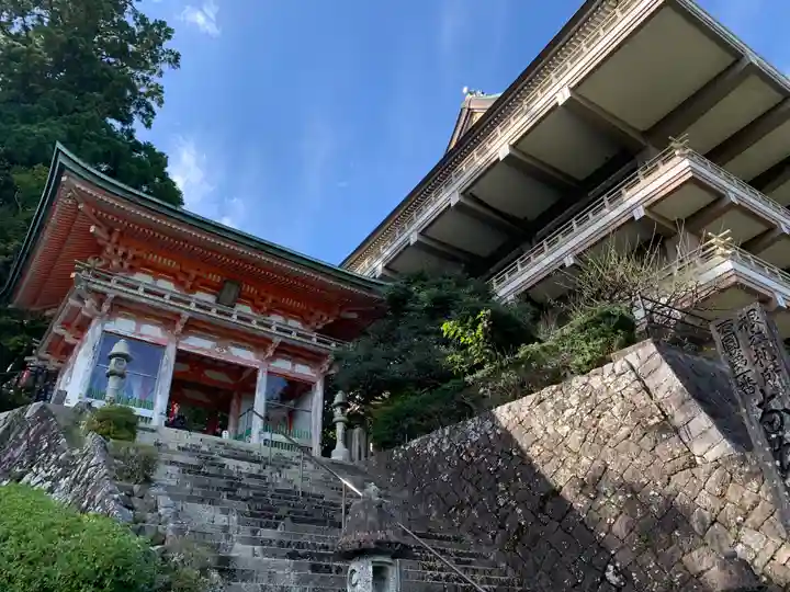 青岸渡寺(和歌山県)