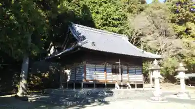 岸町浅間神社の本殿・本堂