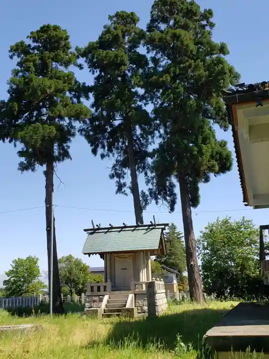 吉住熊野神社の末社・摂社