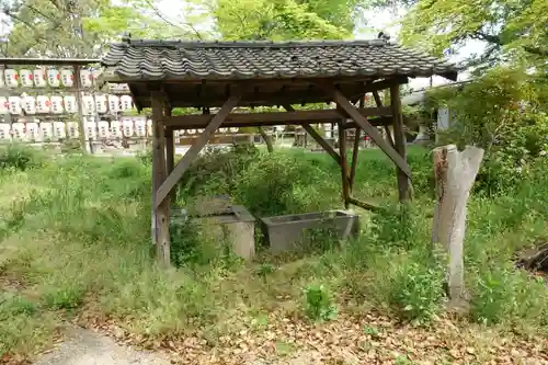 稲葉神社の手水舎