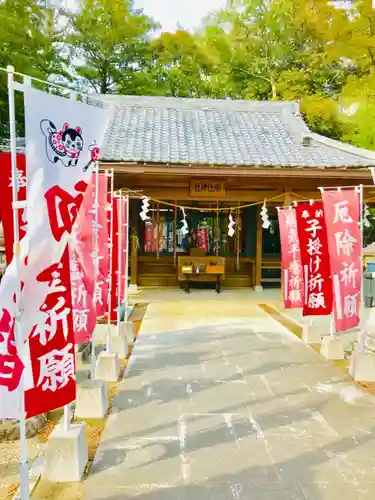 宗任神社の本殿