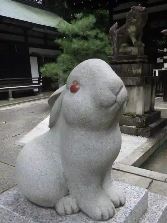 岡崎神社の狛犬