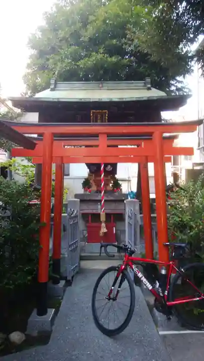 稲荷神社の鳥居