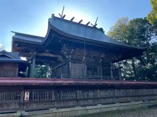 鶴山八幡宮の本殿