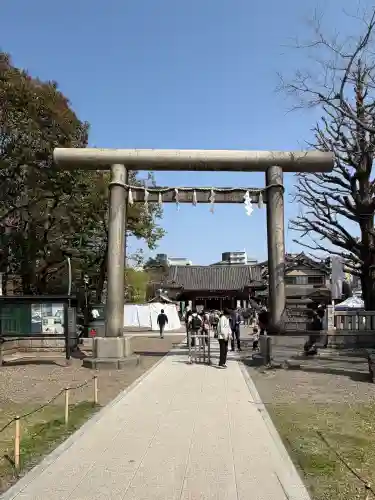 浅草神社の鳥居