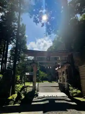 達谷窟毘沙門堂の{uncategorized: "未分類", other: "その他", undefined: "問題あり", building: "その他建物", grave: "お墓", sacred_gate: "鳥居", guardian: "狛犬", statue: "像", buddha: "仏像", history: "歴史", nature: "自然", garden: "庭園", animal: "動物", pagoda: "塔", temizu: "手水舎", mountain_gate: "山門・神門", sanctuary: "本殿・本堂", subordinate: "末社・摂社", art: "芸術", scenery: "景色", jizo: "地蔵", ema: "絵馬", goshuin: "御朱印", omikuji: "おみくじ", items: "授与品その他", amulet: "お守り", goshuincho: "御朱印帳", eats: "食事", festival: "お祭り", votive_dance: "神楽", shichigosan: "七五三参", wedding: "結婚式", experience: "体験その他", initially: "初詣", around: "周辺", anti_infection: "感染症対策"}