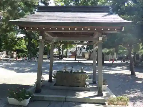 諏訪神社の手水舎