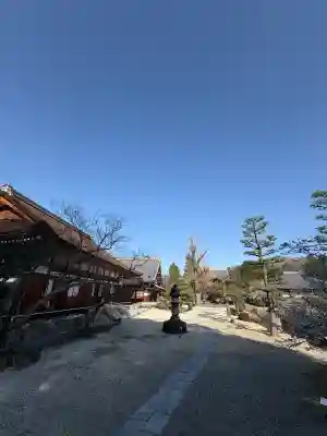 永保寺の{uncategorized: "未分類", other: "その他", undefined: "問題あり", building: "その他建物", grave: "お墓", sacred_gate: "鳥居", guardian: "狛犬", statue: "像", buddha: "仏像", history: "歴史", nature: "自然", garden: "庭園", animal: "動物", pagoda: "塔", temizu: "手水舎", mountain_gate: "山門・神門", sanctuary: "本殿・本堂", subordinate: "末社・摂社", art: "芸術", scenery: "景色", jizo: "地蔵", ema: "絵馬", goshuin: "御朱印", omikuji: "おみくじ", items: "授与品その他", amulet: "お守り", goshuincho: "御朱印帳", eats: "食事", festival: "お祭り", votive_dance: "神楽", shichigosan: "七五三参", wedding: "結婚式", experience: "体験その他", initially: "初詣", around: "周辺", anti_infection: "感染症対策"}