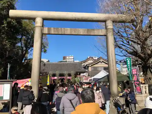 浅草神社の鳥居