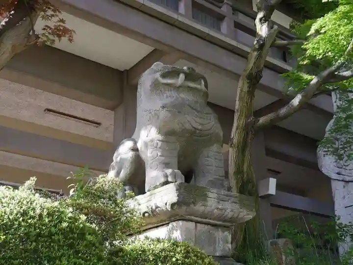 善養寺(善養密寺)の狛犬
