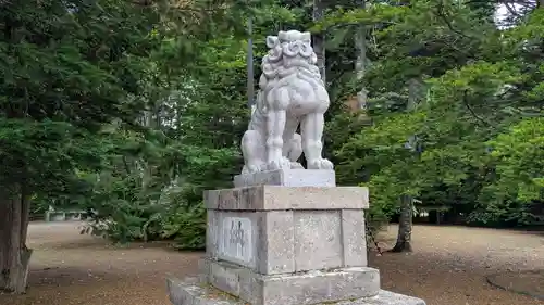 鹿追神社の狛犬