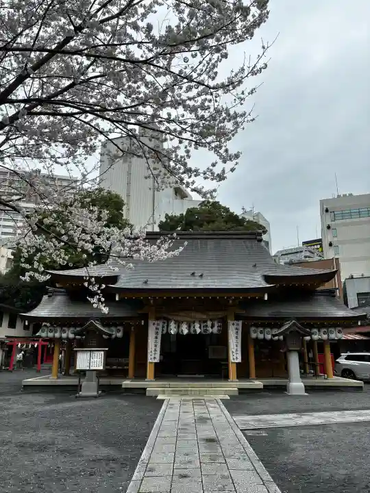小梳神社の{uncategorized: "未分類", other: "その他", undefined: "問題あり", building: "その他建物", grave: "お墓", sacred_gate: "鳥居", guardian: "狛犬", statue: "像", buddha: "仏像", history: "歴史", nature: "自然", garden: "庭園", animal: "動物", pagoda: "塔", temizu: "手水舎", mountain_gate: "山門・神門", sanctuary: "本殿・本堂", subordinate: "末社・摂社", art: "芸術", scenery: "景色", jizo: "地蔵", ema: "絵馬", goshuin: "御朱印", omikuji: "おみくじ", items: "授与品その他", amulet: "お守り", goshuincho: "御朱印帳", eats: "食事", festival: "お祭り", votive_dance: "神楽", shichigosan: "七五三参", wedding: "結婚式", experience: "体験その他", initially: "初詣", around: "周辺", anti_infection: "感染症対策"}