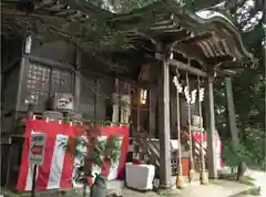 鷲子山上神社の本殿