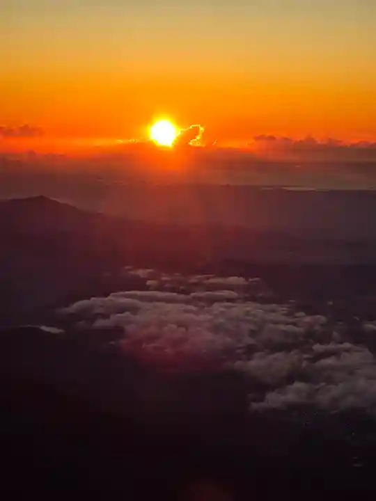 富士山頂上浅間大社奥宮(静岡県)