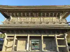 光明寺の山門