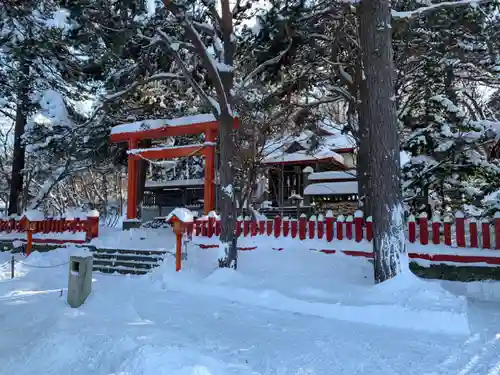 札幌伏見稲荷神社の鳥居