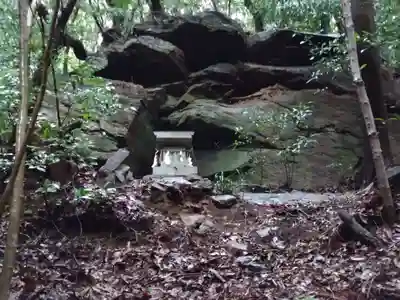 岩畳神社の本殿・本堂