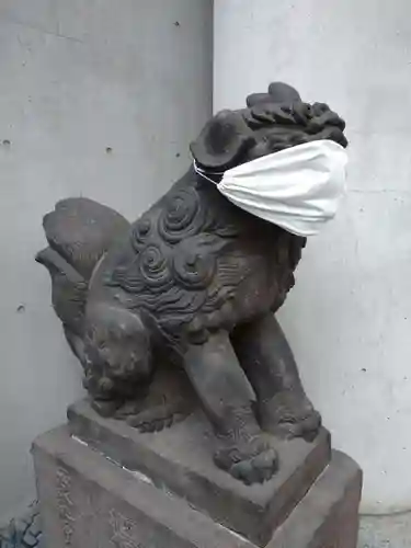 筑土八幡神社の狛犬