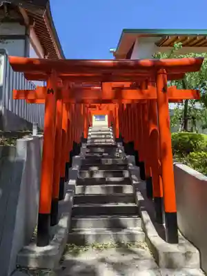 神鳥前川神社の末社・摂社