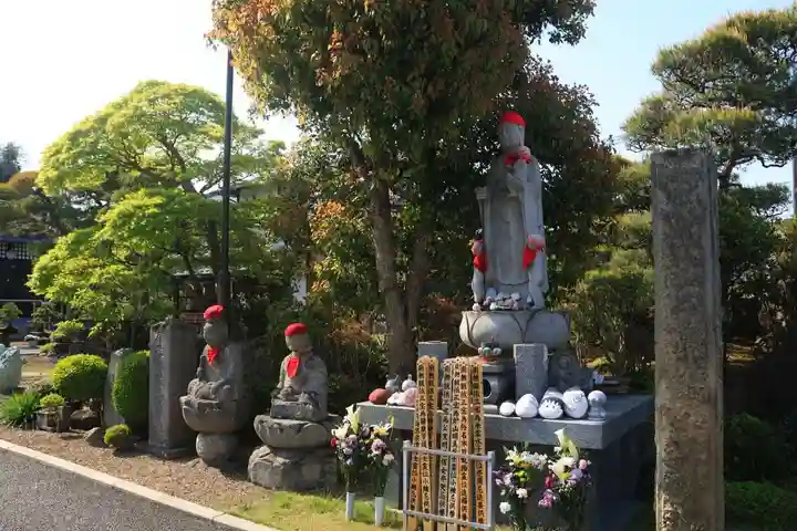 天性寺の地蔵