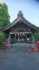 白山神社の本殿