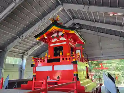 宝徳山稲荷大社(新潟県)