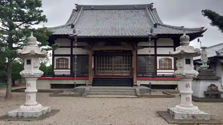 高徳寺の本殿・本堂