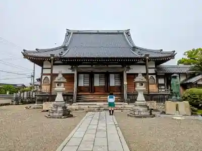 円光寺の本殿