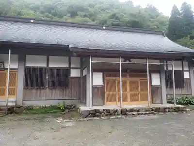 洞寿院の本殿・本堂