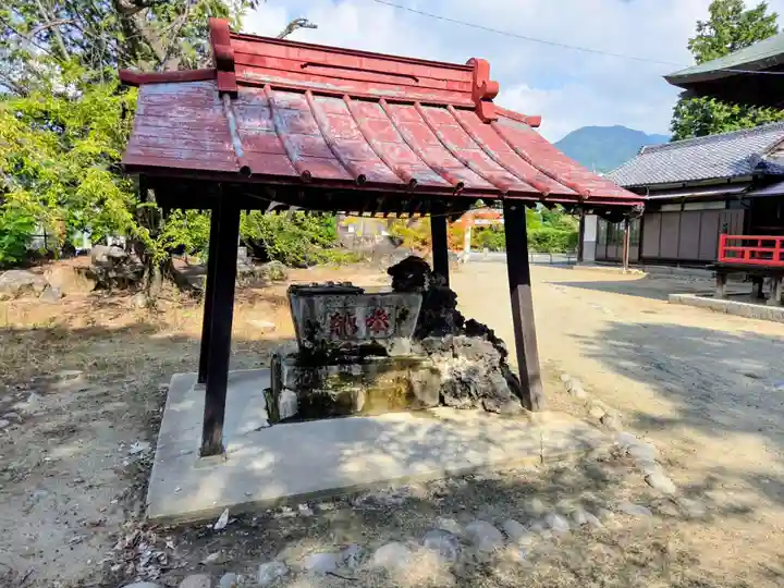 賀茂春日神社(山梨県)