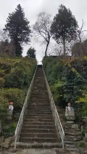 白山神社（法泉寺境内） (埼玉県)
