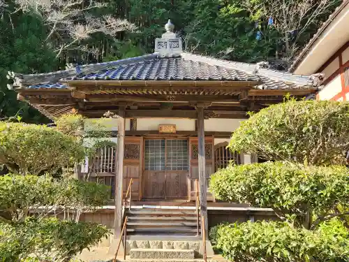 高仙寺の建物その他