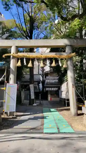 朝日神社の{uncategorized: "未分類", other: "その他", undefined: "問題あり", building: "その他建物", grave: "お墓", sacred_gate: "鳥居", guardian: "狛犬", statue: "像", buddha: "仏像", history: "歴史", nature: "自然", garden: "庭園", animal: "動物", pagoda: "塔", temizu: "手水舎", mountain_gate: "山門・神門", sanctuary: "本殿・本堂", subordinate: "末社・摂社", art: "芸術", scenery: "景色", jizo: "地蔵", ema: "絵馬", goshuin: "御朱印", omikuji: "おみくじ", items: "授与品その他", amulet: "お守り", goshuincho: "御朱印帳", eats: "食事", festival: "お祭り", votive_dance: "神楽", shichigosan: "七五三参", wedding: "結婚式", experience: "体験その他", initially: "初詣", around: "周辺", anti_infection: "感染症対策"}