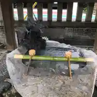 三島神社の手水舎