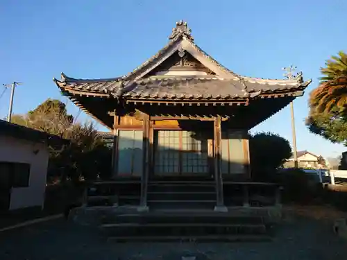 薬師寺の本殿・本堂