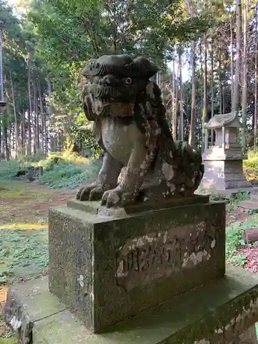 熊野神社の狛犬