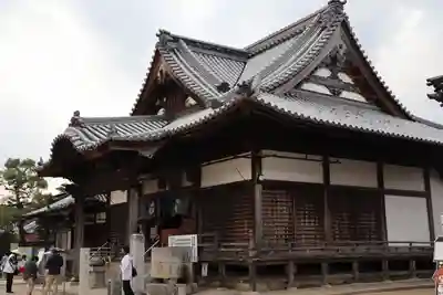 長尾寺の本殿・本堂