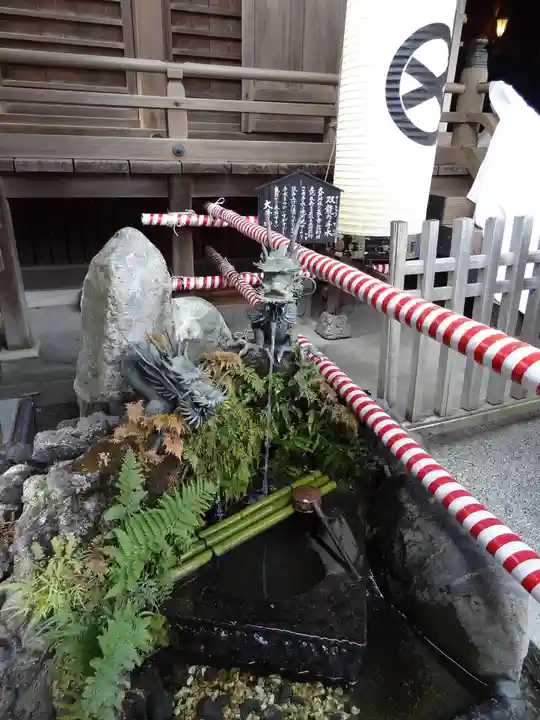 大井神社の手水舎